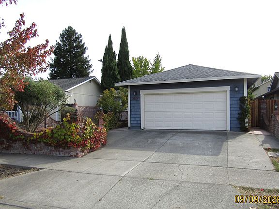 4th image of 2354 Pinercrest Dr