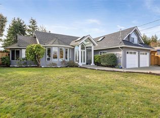 801 Temple St, Parksville, BC V9P1B1