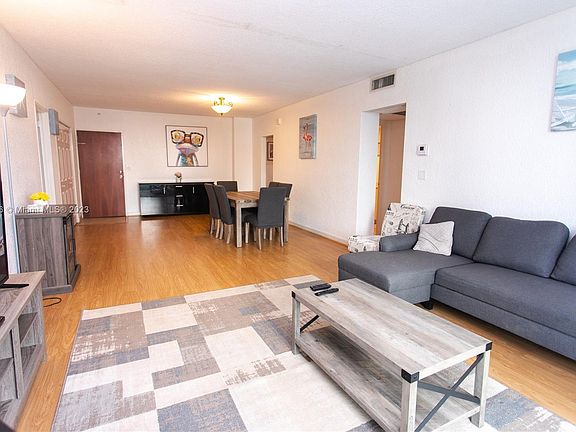5th image of 4001 S Ocean Dr APT 2M