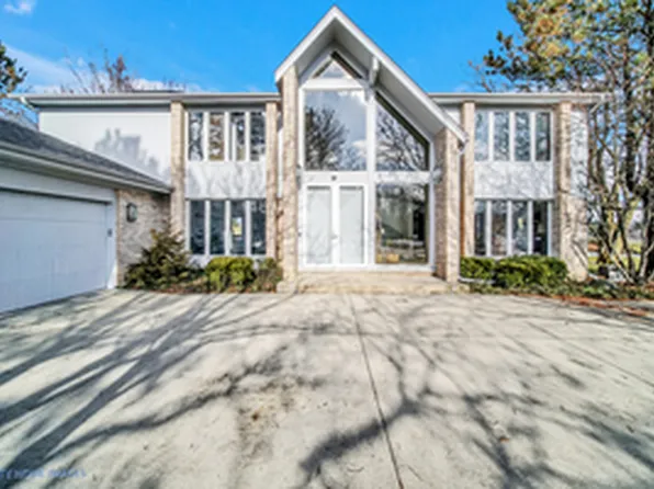 2721 Acacia Ter, Buffalo Grove, IL 60089