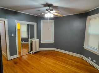6429 N Maplewood Ave #1, Chicago, IL 60645