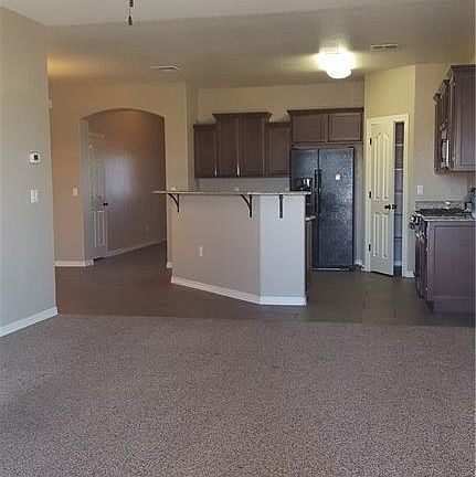 4th image of 14328 S Cave Ave