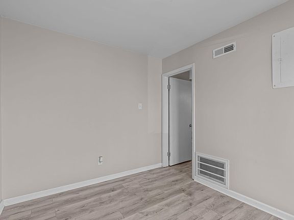 5th image of 250 S Estes Dr APT 101
