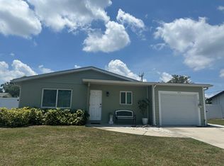 415 48th St W, Palmetto, FL 34221