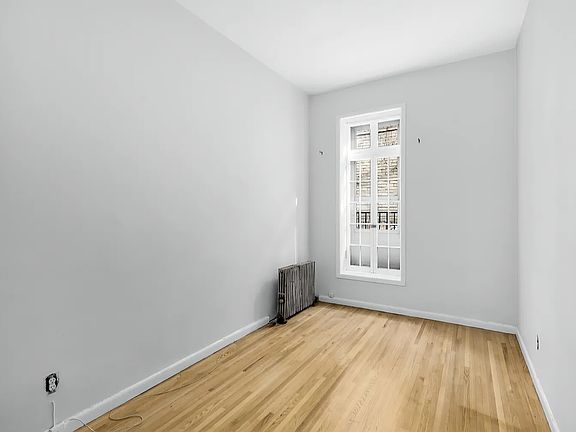 5th image of 344 E 87th St APT D