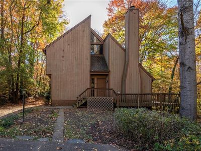 1138 Edgebrook Dr, Winston Salem, NC, 27106