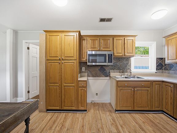 5th image of 1711 Prigmore Rd