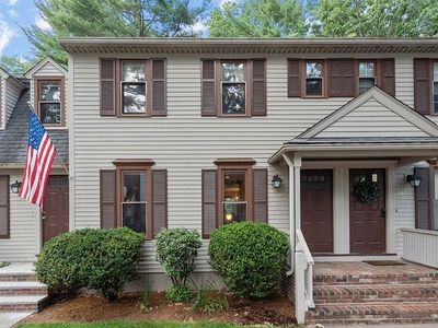 266 Wellman Ave #266, North Chelmsford, MA, 01863
