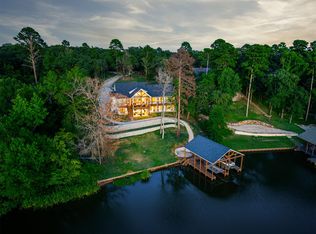 800 Camp Cypress Trl, Winnsboro, TX 75494