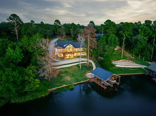 800 Camp Cypress Trl, Winnsboro, TX 75494