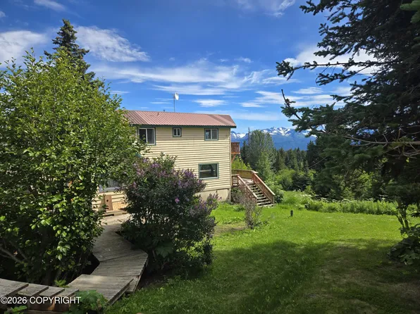 32530 Linda Ln, Homer, AK 99603