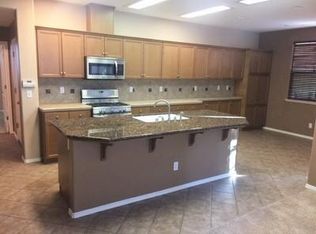 1759 N Leonard Ave, Clovis, CA 93619