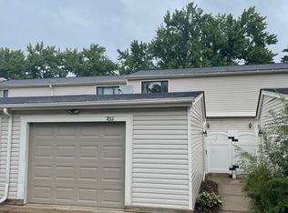7612 Hampshire Ave N, Brooklyn Park, MN 55428