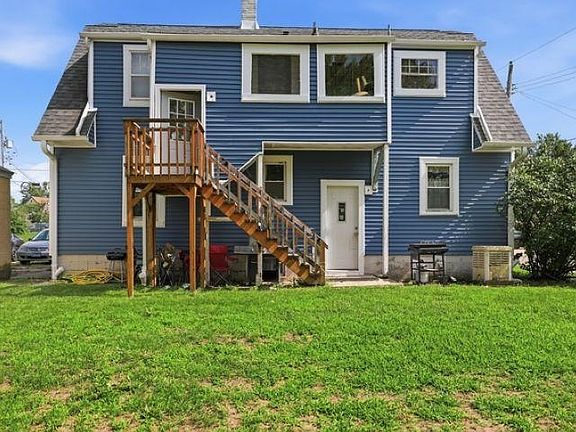 3rd image of 1723 W 4th St