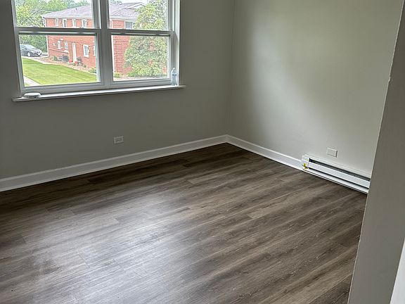 4th image of 14429 Jefferson Ave #2