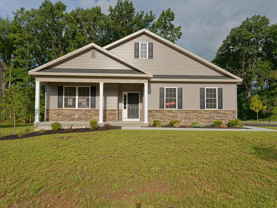 1st image of 23 Heritage Pointe Dr
