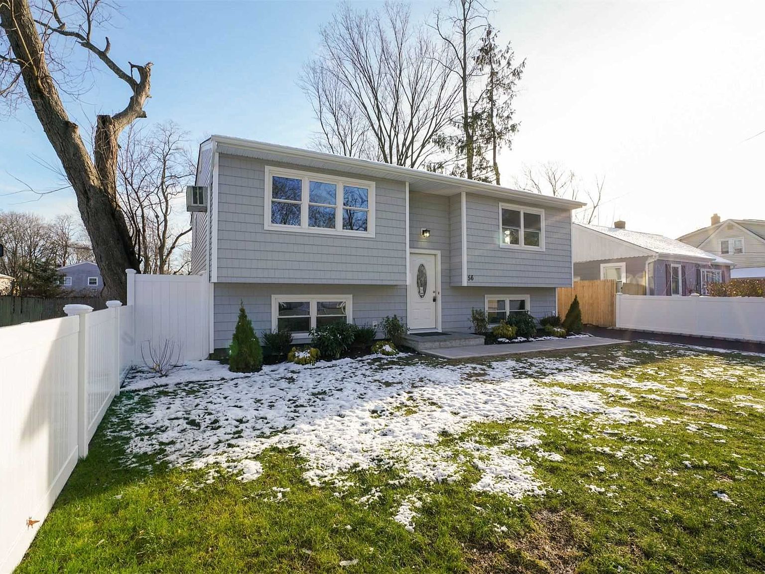 56 Main Ave, Wheatley Heights, NY 11798 Zillow