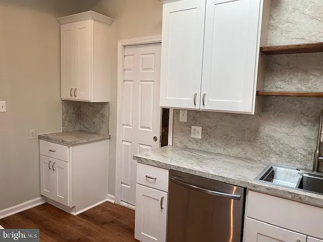 4031 Taylor Dr — Photo 6