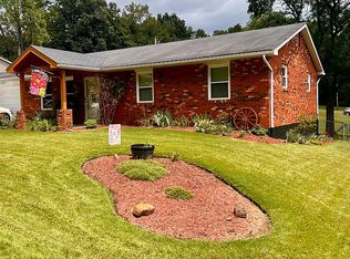 597 Teakwood Dr, Raceland, KY 41169