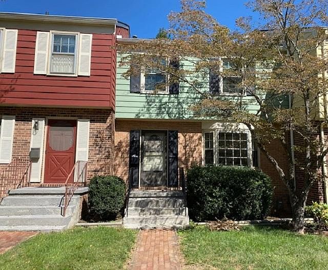1st image of 2716 Wellesley Ct #2716
