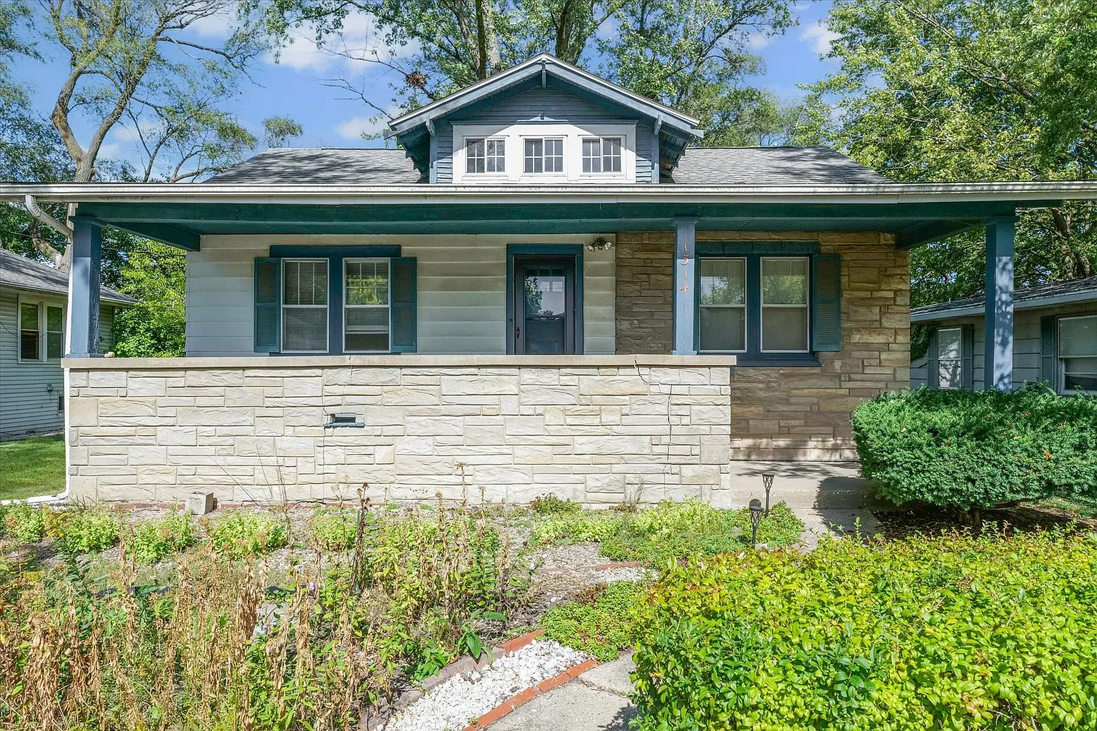 1314 W Columbia Ave photo 1