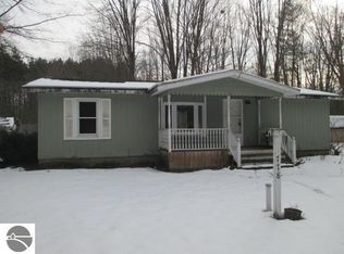 778 E Pine River Rd, Midland, MI 48640