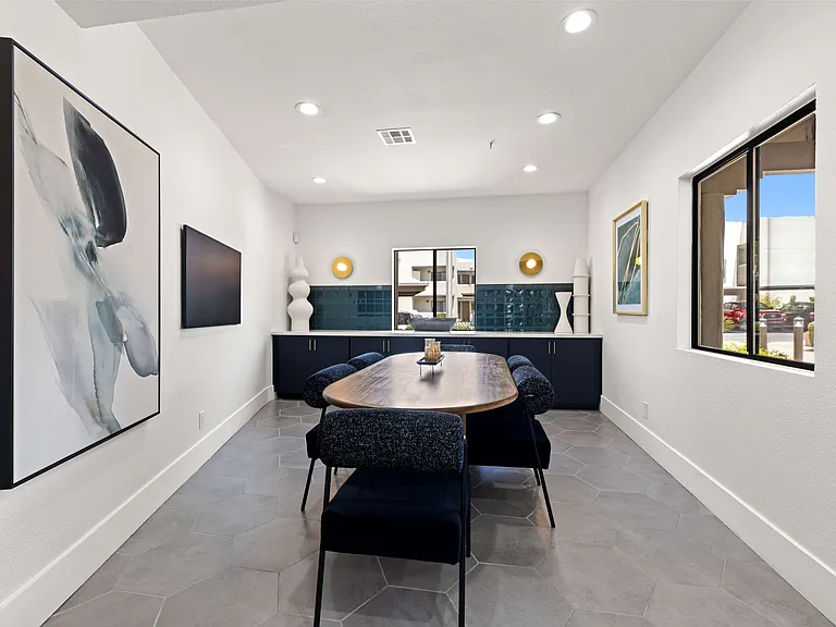 Cortland Scottsdale Mountain — Photo 27