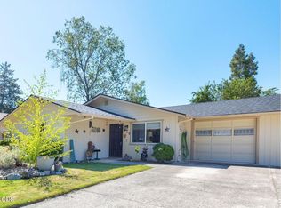 640 SW Sunwood Way, Grants Pass, OR 97526