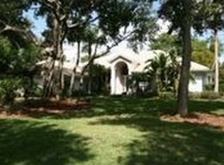 140 Hacienda Dr, Merritt Island, FL 32952