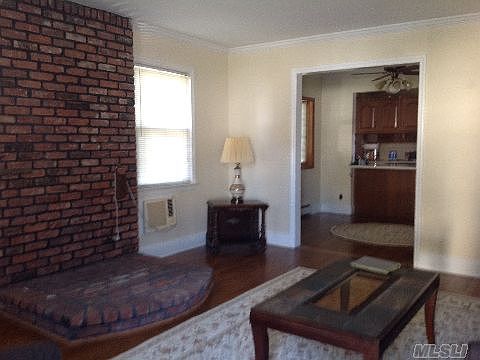 2nd image of 66 Ohio Ave