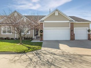 732 SE Waterview Cir, Waukee, IA 50263