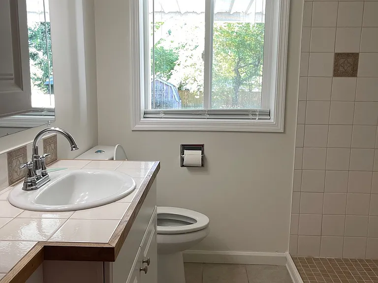 View Ridge Dr — Photo 8