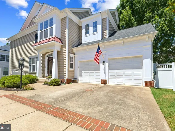 8832 Song Sparrow Dr, Gainesville, VA 20155
