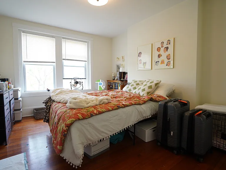 83 Harvard Ave #20 — Photo 2