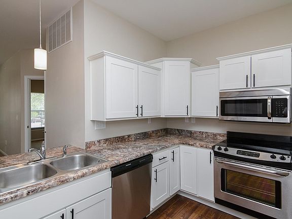 5th image of 211 N 1st Ave APT 23