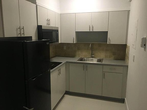 2nd image of 2730 Collins Ave APT 305