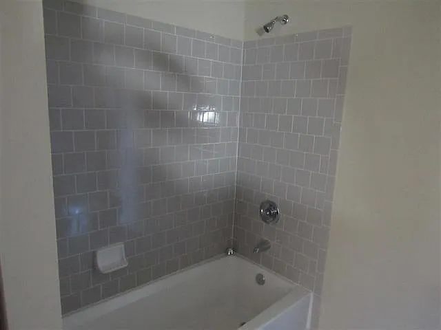 3031 S Ragen Dr — Photo 8