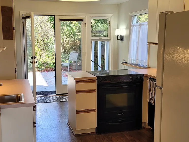4224 Wallingford Ave N — Photo 14