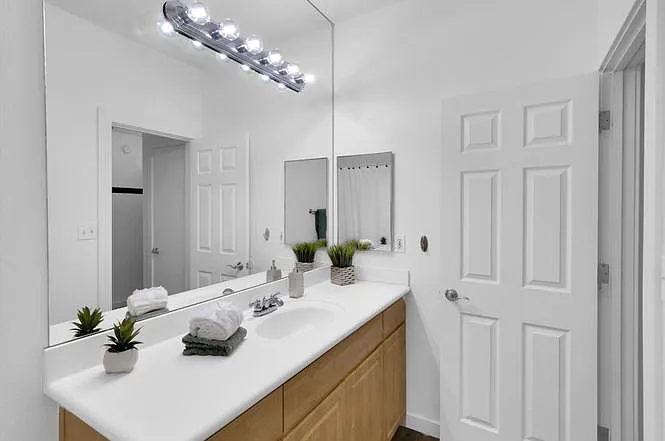 9600 N 96th St #267 — Photo 31