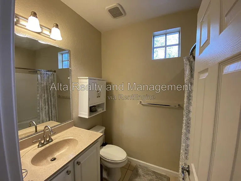 10075 Gate Pkwy N #2405 — Photo 15