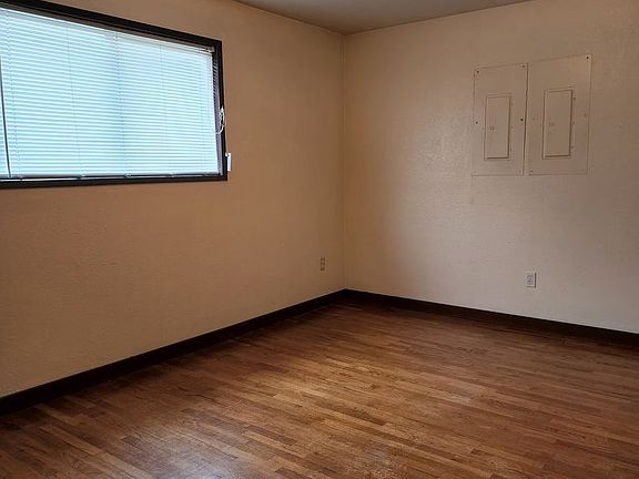 5th image of 6117 Community Pl SW #A