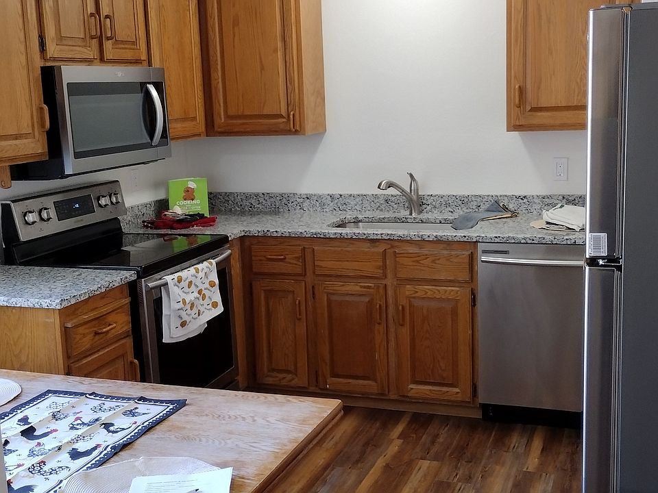 1st image of 1223 Bonanza Ave APT 6