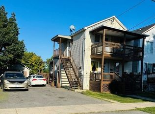 221 Saint Felix St #221A, Cornwall, ON K6H 5A4