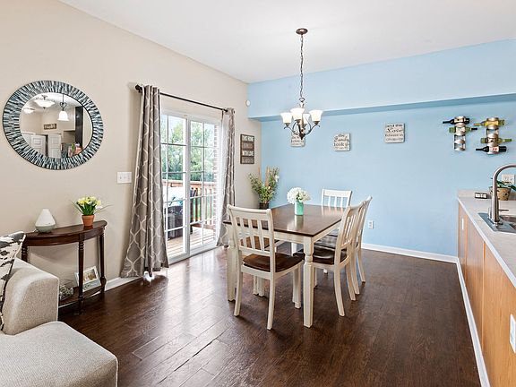 5th image of 16469 Willow Walk Dr
