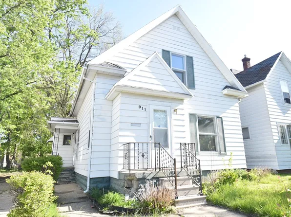 911 E Washington St, South Bend, IN 46617