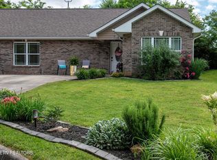 118 Dockery Dr, Maryville, TN 37804