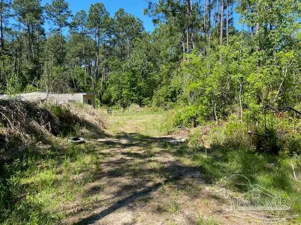 4495 Black Oak Rd, Milton, FL 32583