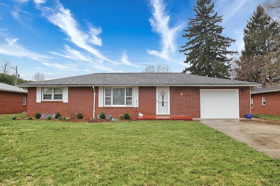 1st image of 6 Dixie Dr