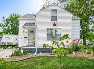 517 7th Ave NE, Independence, IA 50644