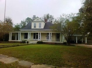 403 W Main Ave, Lumberton, MS 39455